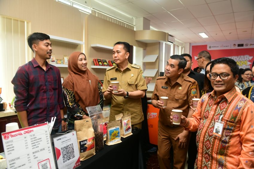 Pj Gubernur Agus Fatoni Launching Sumut Creative Center, Ajak Pelaku UMKM Manfaatkan Momen PON XXI