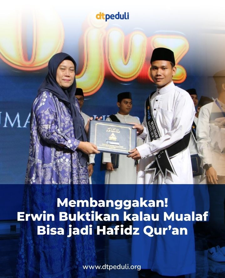 Inspiratif! Erwin Seorang Muallaf Berhasil Hafal Al-Quran 30 Juz Dalam Setahun