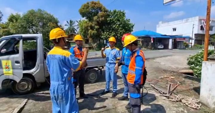 PLN ULP Tebing Tinggi Lakukan Peningkatan Jaringan Listrik