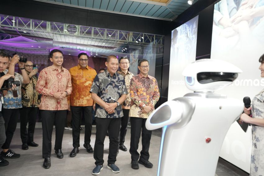 Resmikan AI Experience Center Pertama di Indonesia, Indosat Ooredoo Hutchison Dorong Pertumbuhan Teknologi Nasional