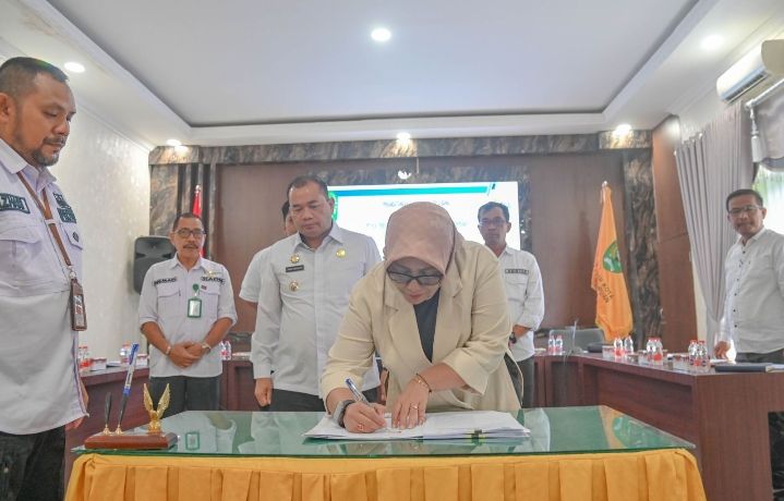 PLN UP3 Padangsidimpuan Teken MoU dengan Pj Walikota Padangsidimpuan