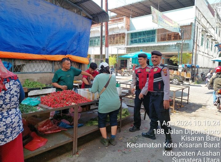 Beri Rasa Aman dan Nyaman, Sat Samapta Polres Asahan Melaksanakan Patroli Jalan Kaki