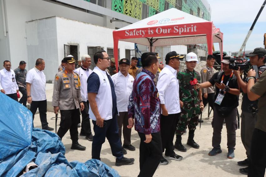 Kapolresta Deli Serdang Dampingi Waka Polda Sumut Saat Kunjungan Menteri PMK ke Stadion Utama Sport Centre Batangkuis