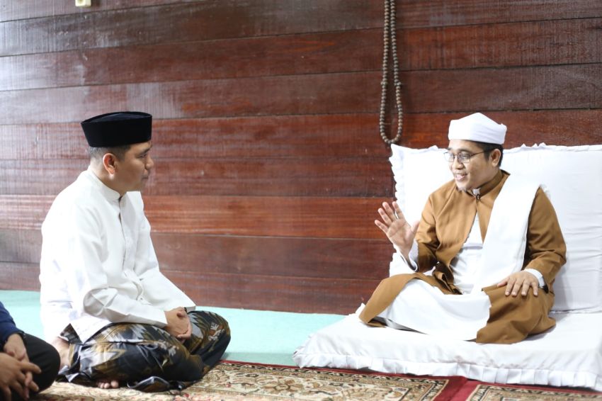 Kunjungi Tuan Guru Babussalam, Hasan Basri Sagala: Senang Sekali Bertemu Wali Allah
