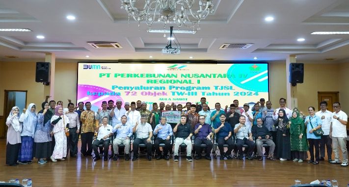 PTPN IV Regional 1 Salurkan Bantuan Program Tanggung Jawab Sosial Lingkungan Triwulan III Tahun 2024 Sebesar Sembilan Ratus Juta Rupiah