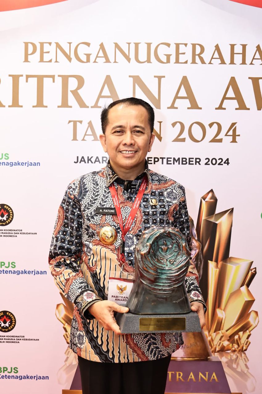 Komitmen Lindungi Pekerja, Pj Gubernur Sumut Agus Fatoni Raih Penghargaan Paritrana Award 2024