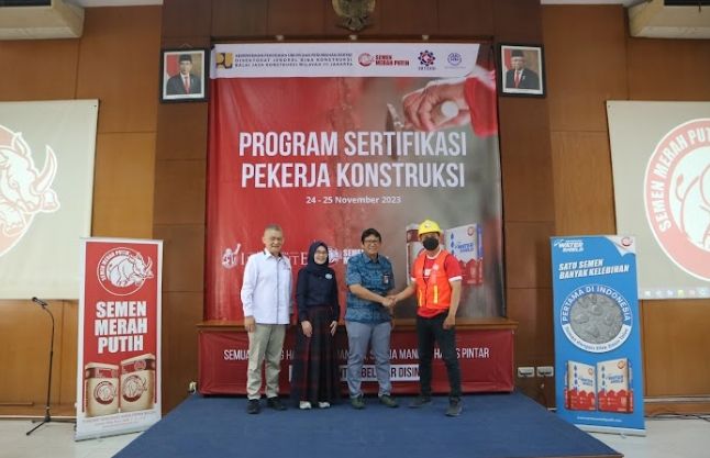 Semen Merah Putih Aktif Mendukung Pemenuhan Tenaga Kerja Bersertifikasi untuk Berbagai Proyek Strategis Nasional