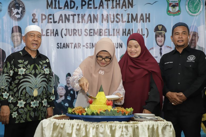 Wali Kota menghadiri Milad ke-2 DPD JULEHA dan Pelantikan Pengurus Muslimah JULEHA di Pelataran Masjid Al-Ikhlas