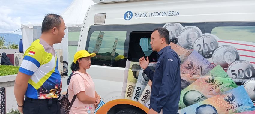 Warga Senang Pelayanan yang Tersedia Saat PON XXI di Parapat