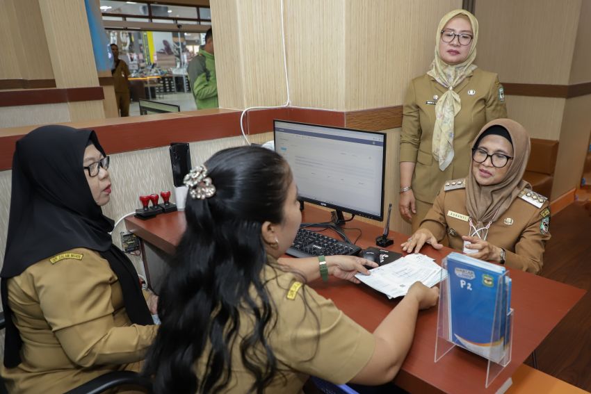 Wali Kota memastikan MPP yang berada di Lantai III Gedung Ramayana, berjalan prima dalam Pelayanan pembayaran PBB