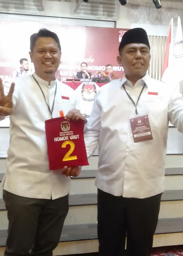 Nomor 2 Punya Makna Mendalam Bagi Pasangan Prof Ridha dan Abdul Rani