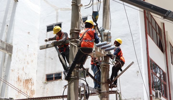 PLN UP3 Medan Dukung Bidang Pendidikan Lewat Layanan Sameday Service