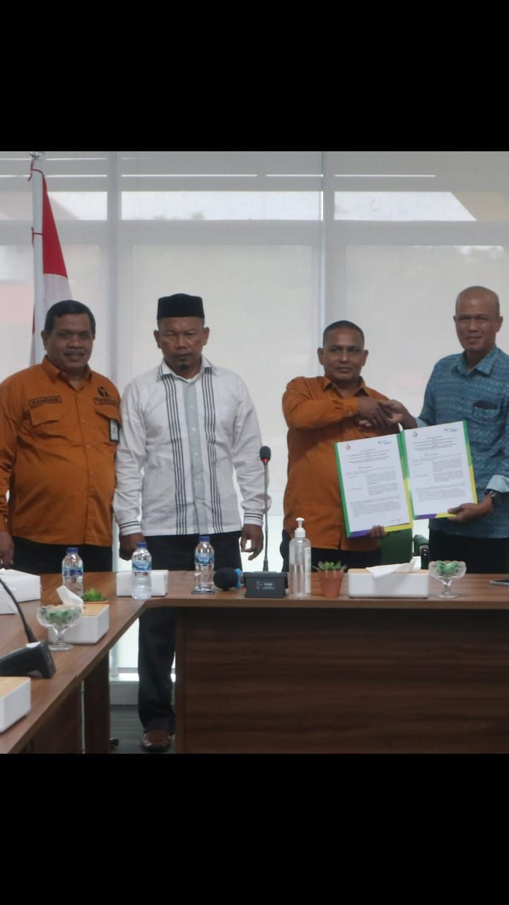 Gagasan Hamdani dan Panwaslih Aceh utara terjalin Asuransi dengan BPJS Tenaga kerja.