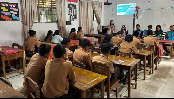 PLN UP3 Sibolga Gelar Sosialisasi Peduli Bahaya Listrik dan PLN Mobile