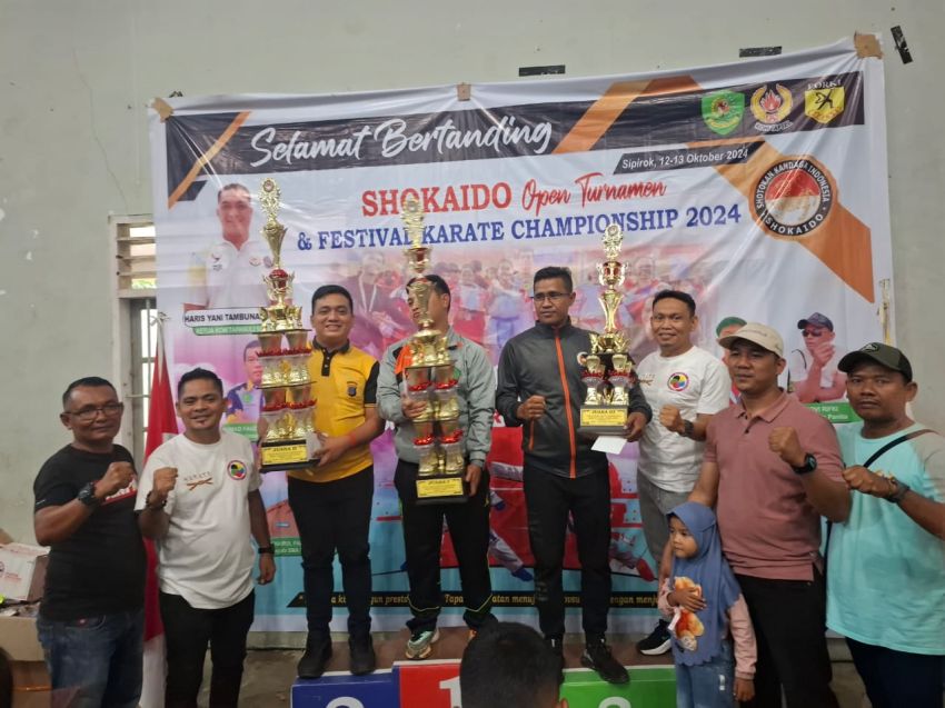 Berkat Dukungan Kapolres Padangsidimpuan AKBP Dr Wira Prayatna, Tim Karate Bhayangkara Raih Juara Umum II di Shokaido Open 2024 Se-Tabagsel