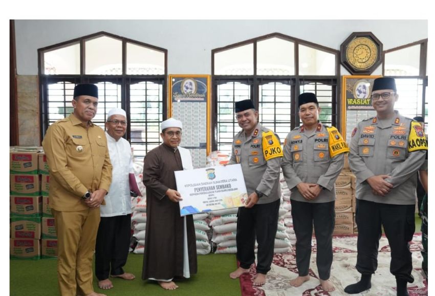 Komitmen Jaga Pemilu Damai, Kapolda Sumut Kunjungi Ulama Kharismatik