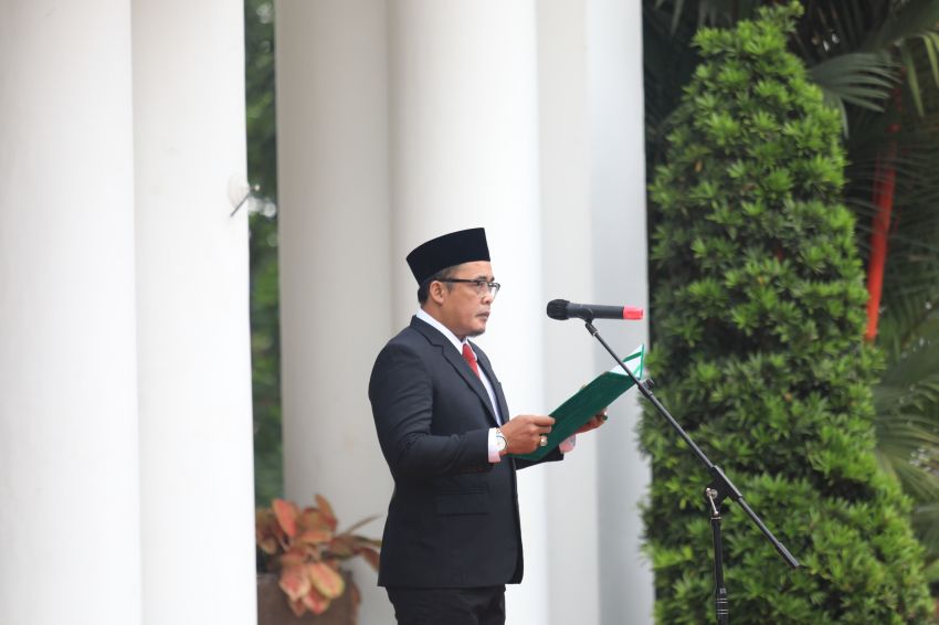 Pimpin Upacara Hari Pahlawan, Aulia Rachman: Semangat Pejuang Dapat Digelorakan Dengan Menekan Angka Kemiskinan dan Kebodohan