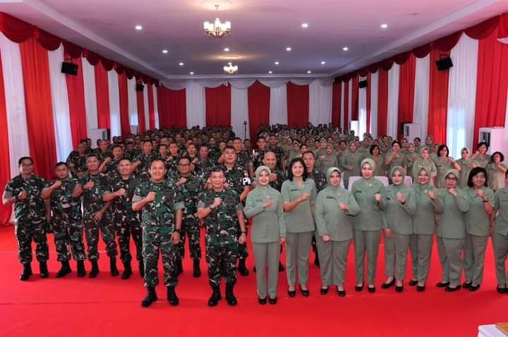 Kunker Pangdam I/BB Diwilayah Teritorial Kodim 0212/Tapsel, Letjend TNI Mochamad Hasan : Hindari Pelanggaran sekecil Apapun