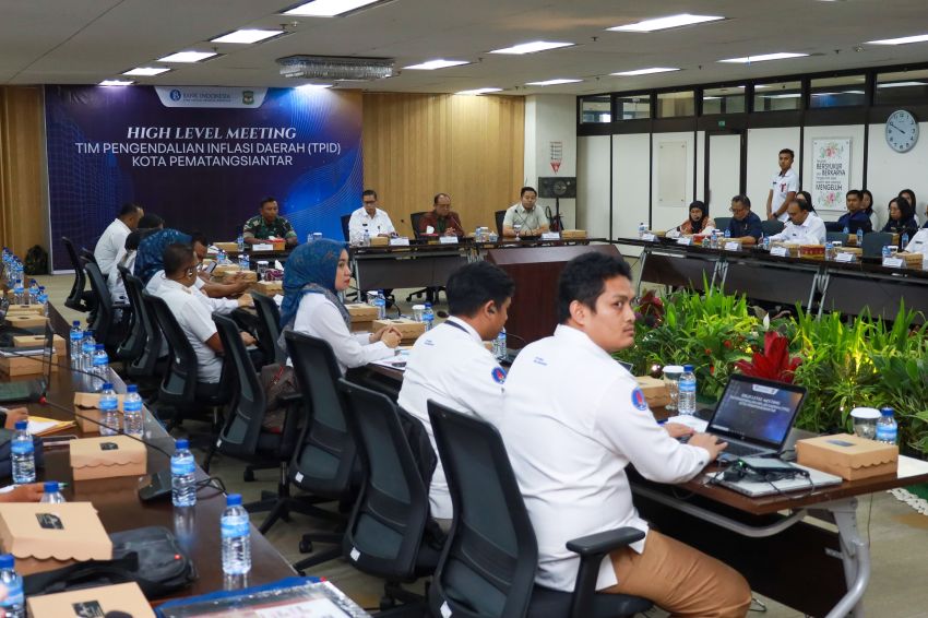 Pjs Wali Kota membuka HLM Tim Pengendalian Inflasi Daerah (TPID) Kota Pematangsiantar, di KPw BI
