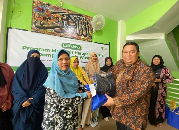 Dompet Dhuafa Waspada Resmi Luncurkan Program "Menjahit Harapan Dhuafa