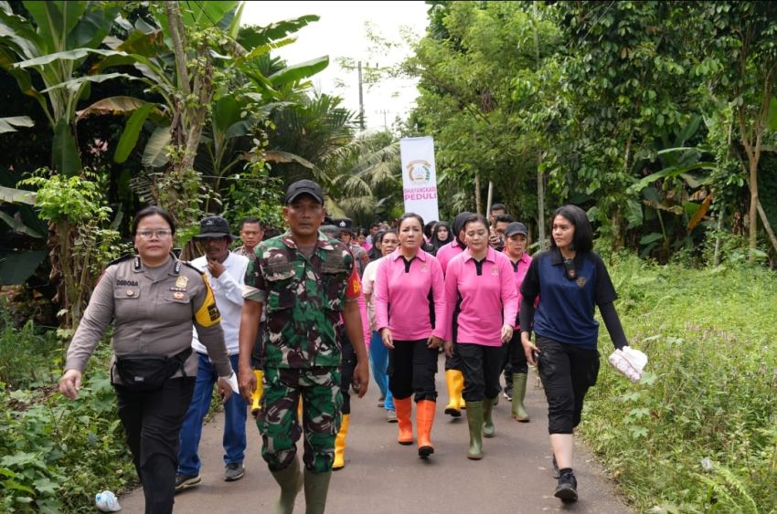 Bhayangkari Sumut Bergerak: Bantuan dan Kepedulian Untuk Masyarakat Terdampak Banjir