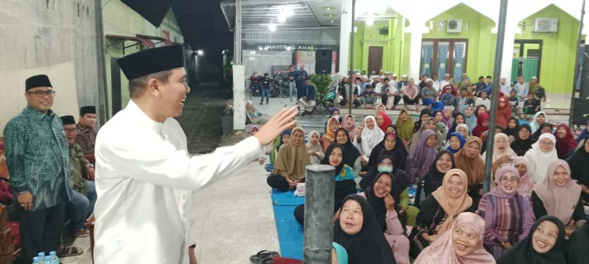 Usai Jadi Imam, Hasan Basri Sagala Digiring Tablig Akbar di  Masjid Al Amal