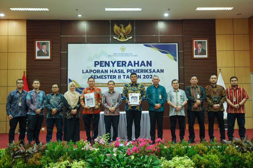 Terima LHP Kepatuhan Pengadaan Barang & Jasa TA 2024, Bobby Nasution: Semoga Pengelolaan Keuangan Semakin Baik