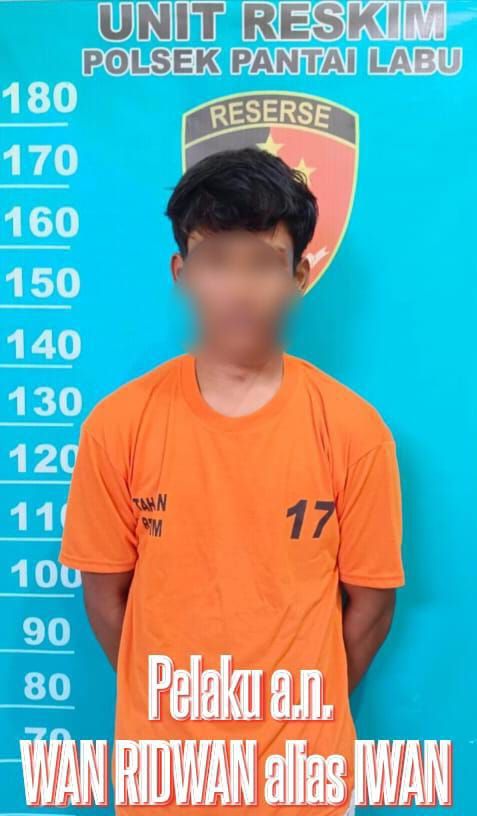 Mabuk Tuak, Iwan Bacok Dua Nelayan