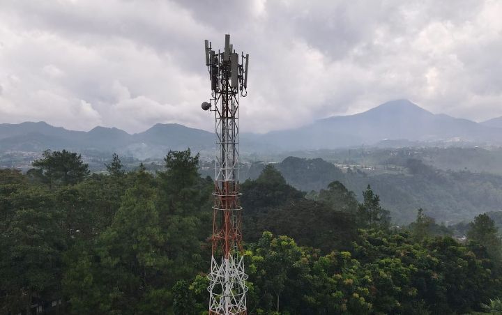 Smartfren Tingkatkan Kapasitas Jaringan, Antisipasi Peningkatan Akses Internet di Malam Natal 2024 dan Tahun Baru 2025