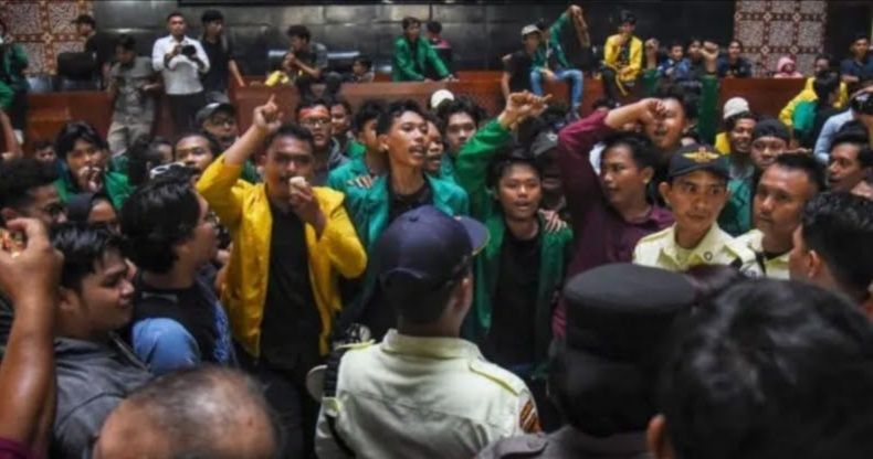 Aliansi mahasiswa Sumut Protes Keras PPN 12 Persen
