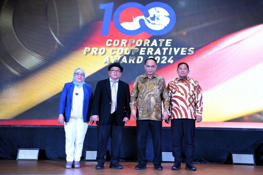 Majalah Peluang Gelar 100 Corporate Pro Cooperatives Award 2024