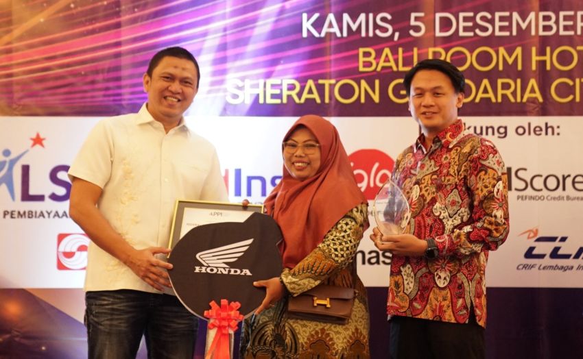 FIFGROUP Sabet 4 Penghargaan dari Asosiasi Perusahaan Pembiayaan Indonesia