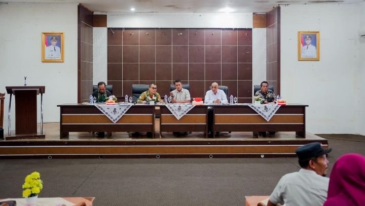 Rapat Evaluasi Pengendalian Pembangunan dan Pendapatan Asli Daerah