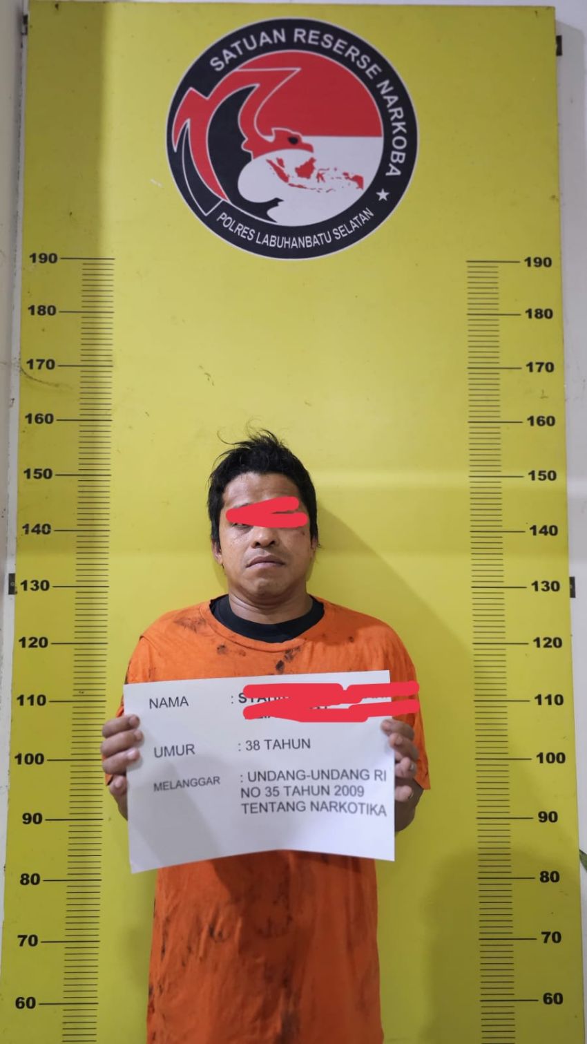 Personel Polres Labusel Ditikam Pengedar Narkoba, 7,83 Gram Sabu dan 2 Pisau Disita