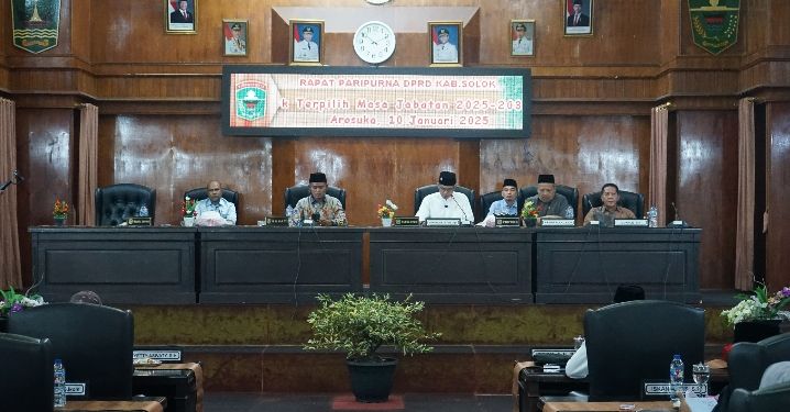 Rapat Paripurna Pengumuman Akhir Masa Jabatan Bupati dan Wabup i Masa Jabatan 2021-2025 serta Pengumuman Bupati dan Wakil Bupati Terpilih Masa Jabatan