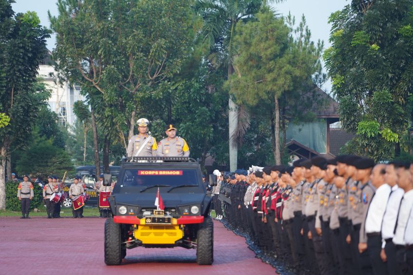 Kapolda Sumut Pimpin Apel Gelar Pasukan Operasi “Keselamatan Toba 2025”