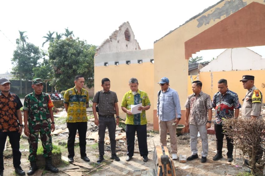 Eksekusi Tuntas, Pengosongan Rumah Dinas PTPN IV Regional II Berlangsung Lancar