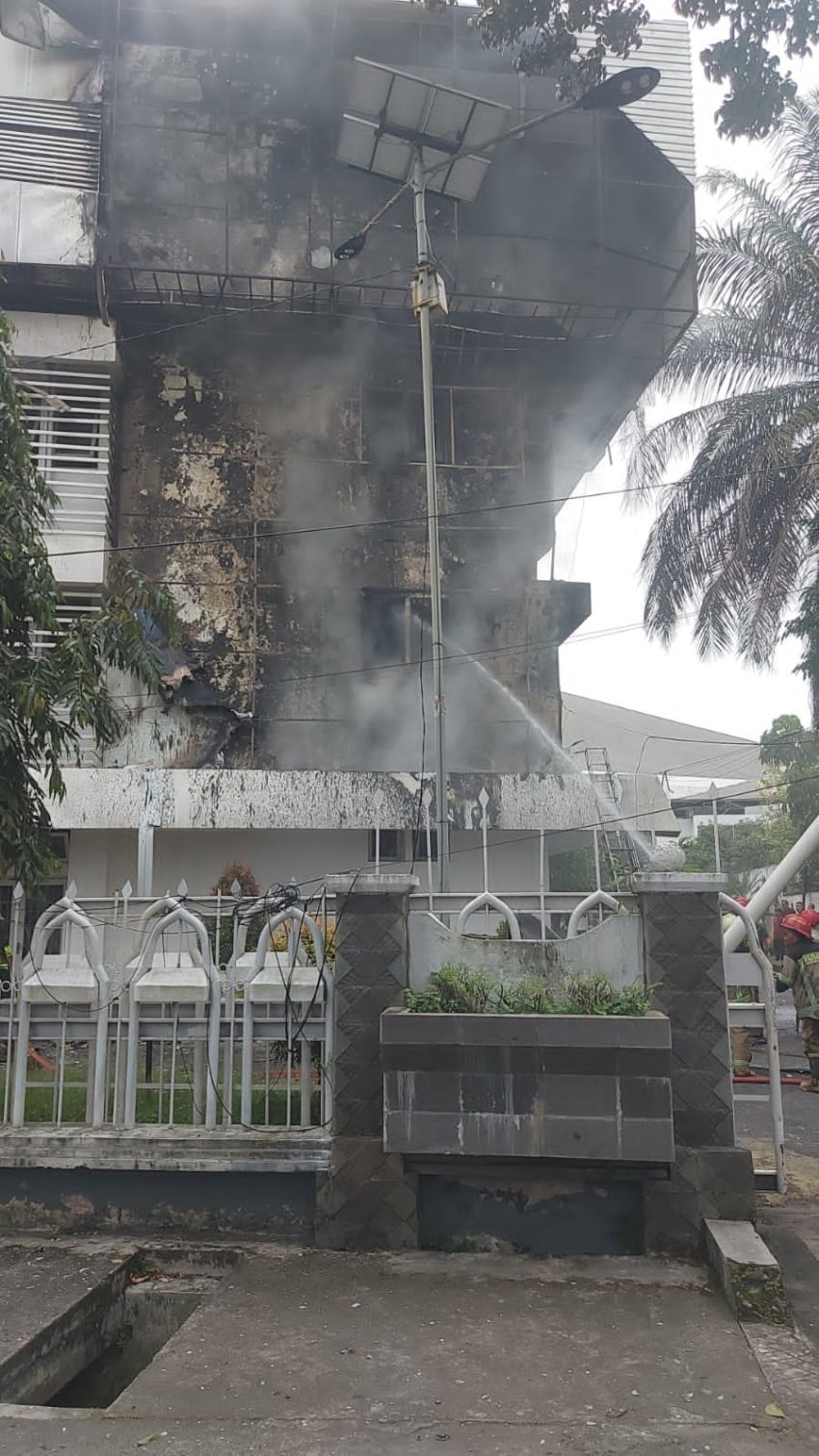 Gedung Dinas Pendidikan Sumut Terbakar, Sebelumnya Pejabatnya Diperiksa KPK Terkait Dana Rp 176 M