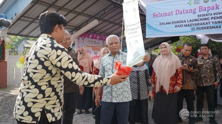 Bupati dan Wakil Bupati Asahan Launching PKG