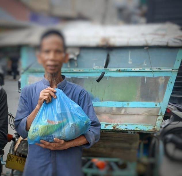 Sambut Ramadan, FJPI Sumut Salurkan Paket Sembako Kepada Kaum Mustahik