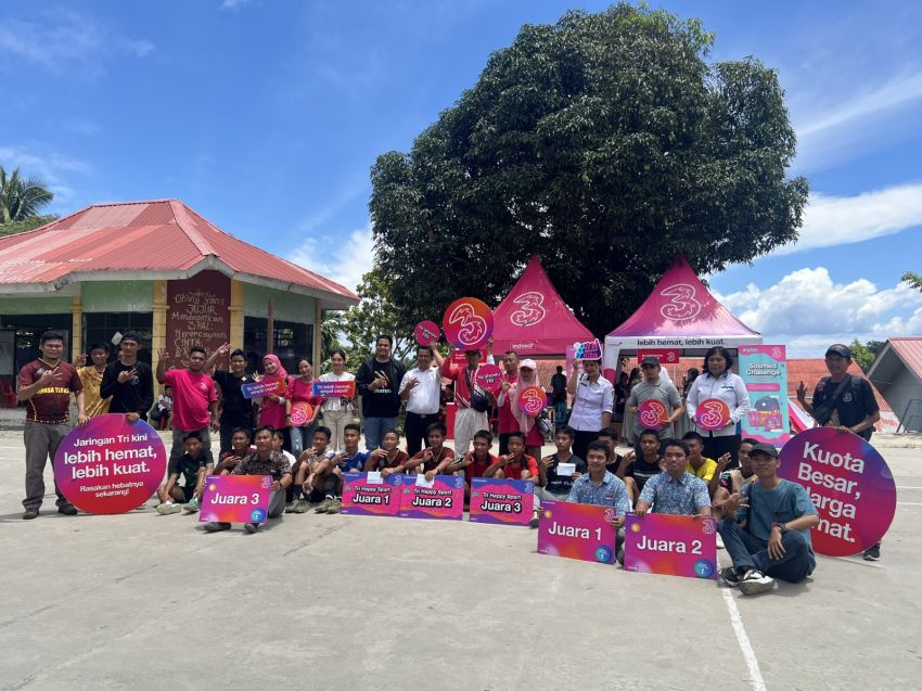 Tri Sumatra Hadirkan Pembelajaran Digital dan Sportivitas di Nias Selatan
