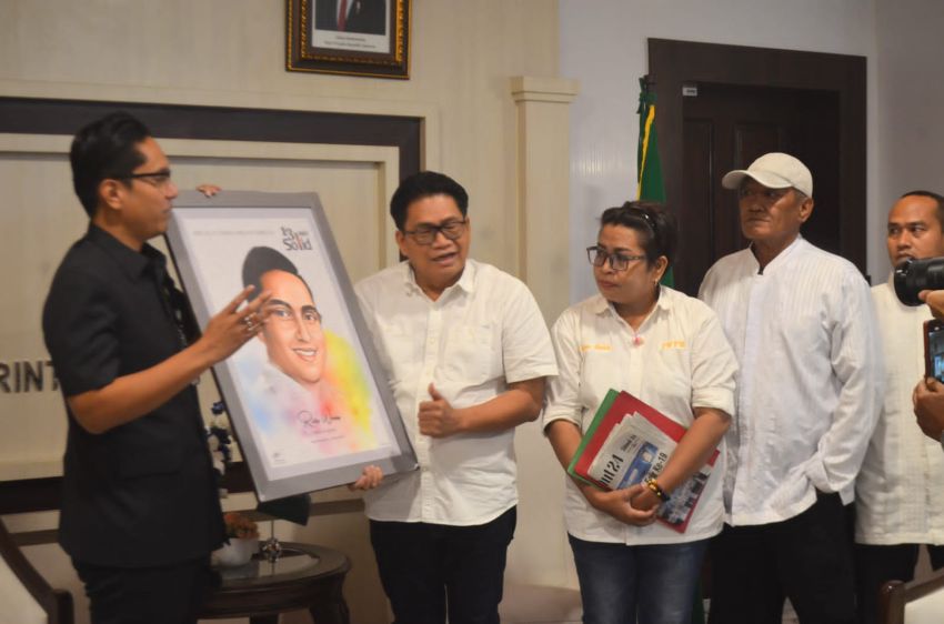 Silaturahmi Dengan Rico Waas, CEO Sumut24, Rianto SH MH : Siap Berkolaborasi dengan Pemko Medan dalam Pemberitaan dan Informasi