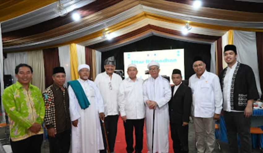 Kebersamaan Civitas Akademika UNPAB dalam Iftar Ramadhan 1446 H: Silaturahmi dan Apresiasi Prestasi