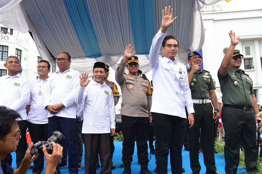 Mudik Gratis Bareng Pemko Medan, Rico Waas Lepas 1.969 Pemudik ke 12 Kota Tujuan