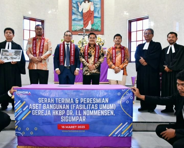 Bupati Toba Sampaikan Terima Kasih Atas Sumbangan Bangunan Untuk HKBP DR. IL. Nommensen Sigumpar