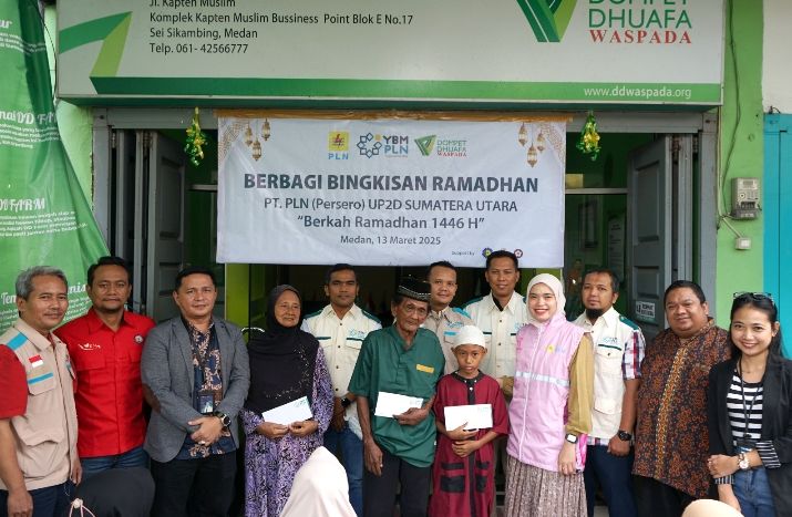 PLN UP2D SU dan Dompet Dhuafa Waspada Berbagi Bingkisan Ramadan Untuk Yatim, Dhuafa, dan Lansia
