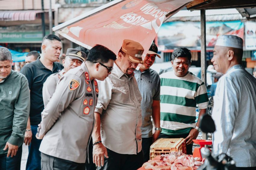 Bupati Batu Bara Lakukan Sidak Pasar Pastikan Kestabilan Harga Sembako Selama Ramadhan