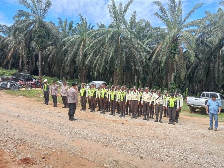 Polsek Barteng Polres Palas Melaksanakan Pengamanan Unras Dari GAMSU di PT ANJ Agri Binanga