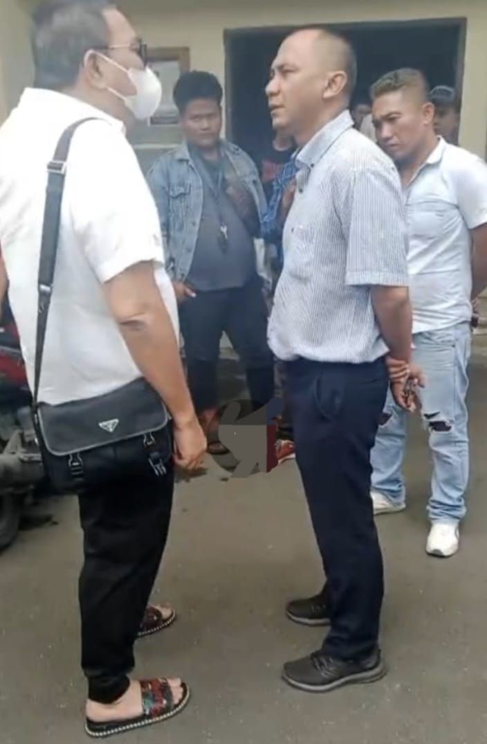 Belasan Preman Geruduk dan Buat Ricuh di Universitas Darma Agung Medan