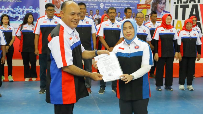 Ketum MAVI Wiji Astuty Lantik Pengurus MAVI Sumatera Utara 2025–2029, Mantan Atlet Voli Siap Berkontribusi Bangun Olahraga Nasional